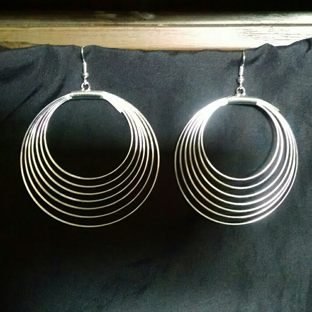 Beautiful Silver Large Earrings - image 2